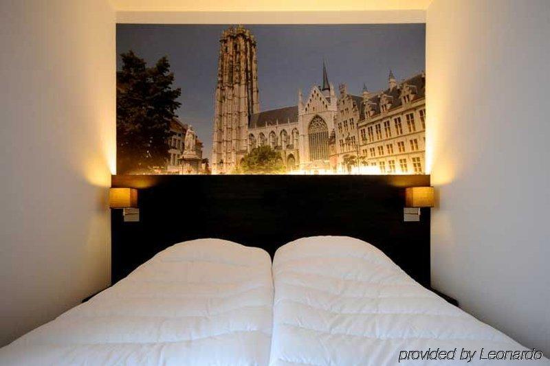 3 Paardekens - City Centre Hotel Arrondissement di Malines Camera foto